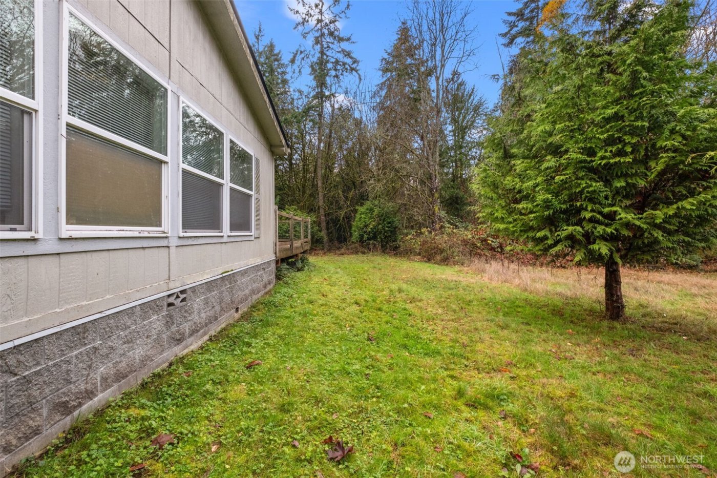 20481 Stephen Drive NE, Kingston, WA 98346