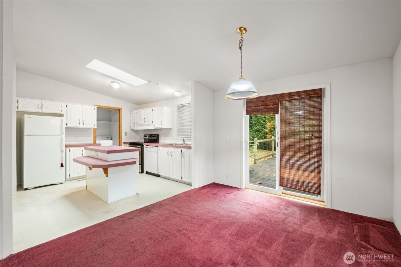 20481 Stephen Drive NE, Kingston, WA 98346