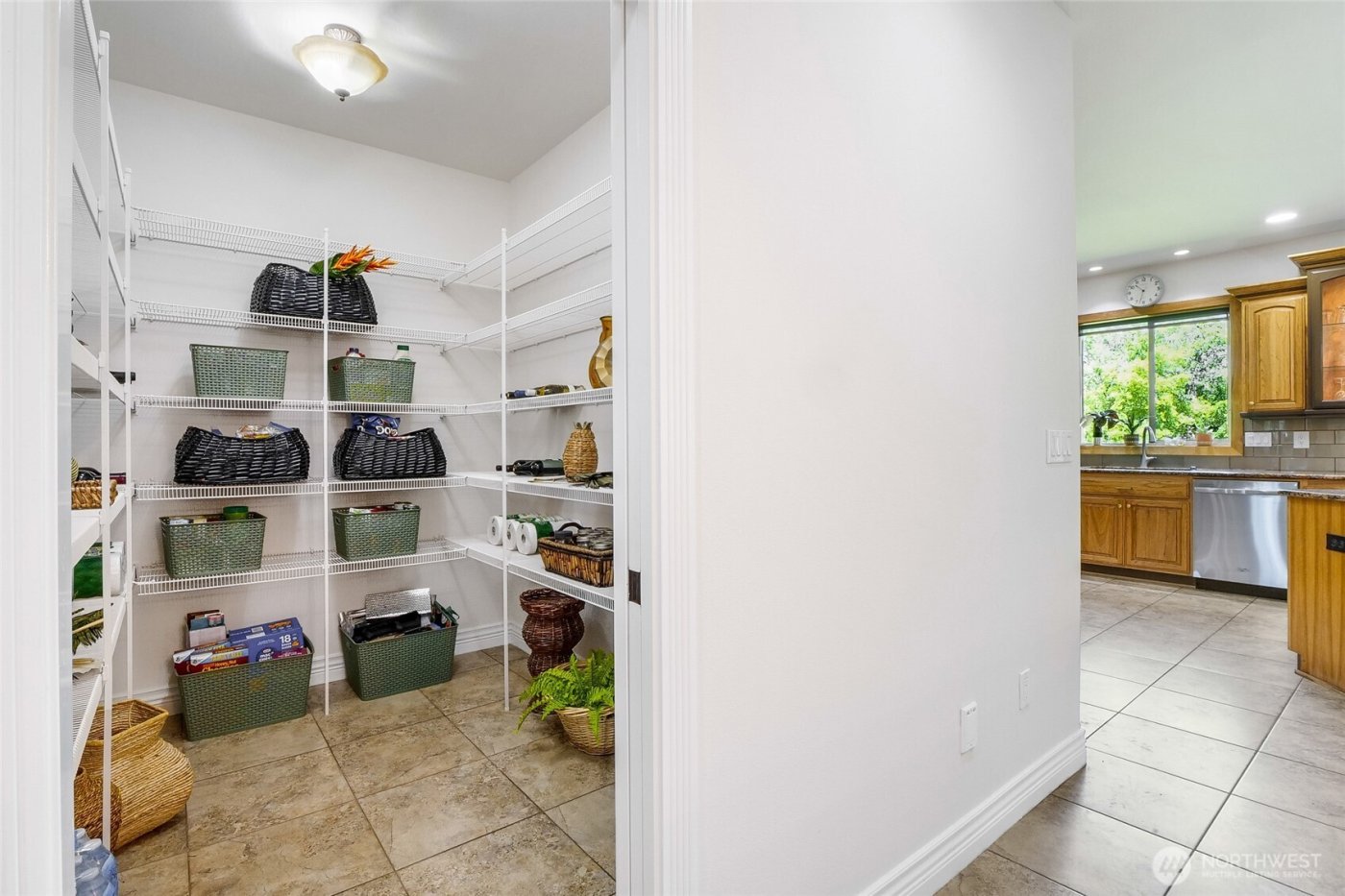 800 S Camas Place , Moses Lake, WA 98837