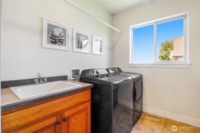 800 S Camas Place , Moses Lake, WA 98837 - Photo 23