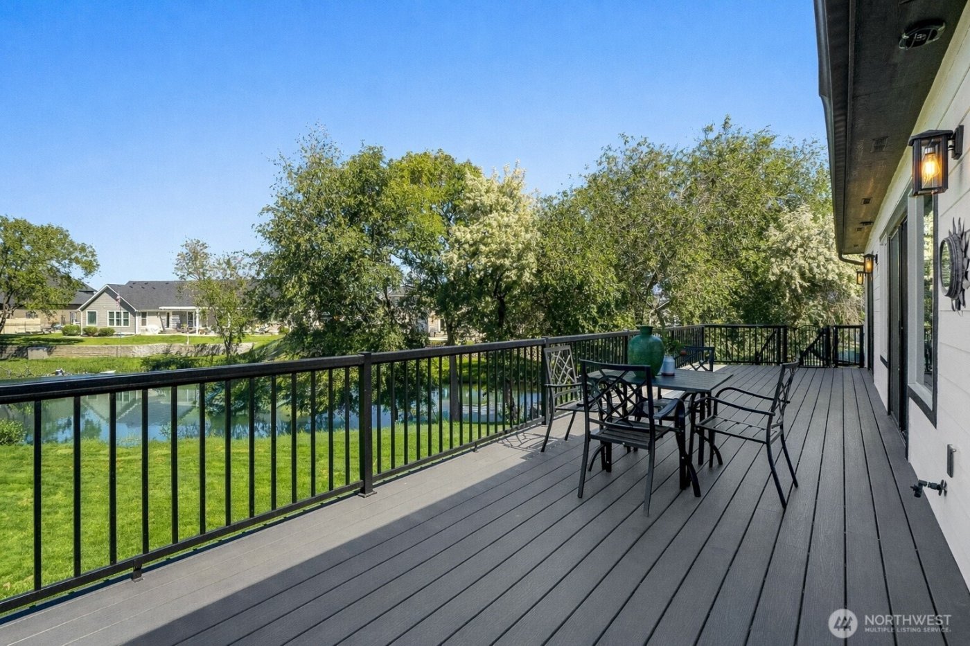 800 S Camas Place , Moses Lake, WA 98837