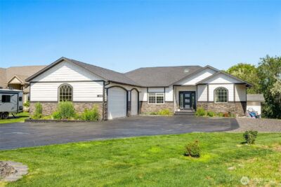 800 S Camas Place , Moses Lake, WA 98837 - Photo 9