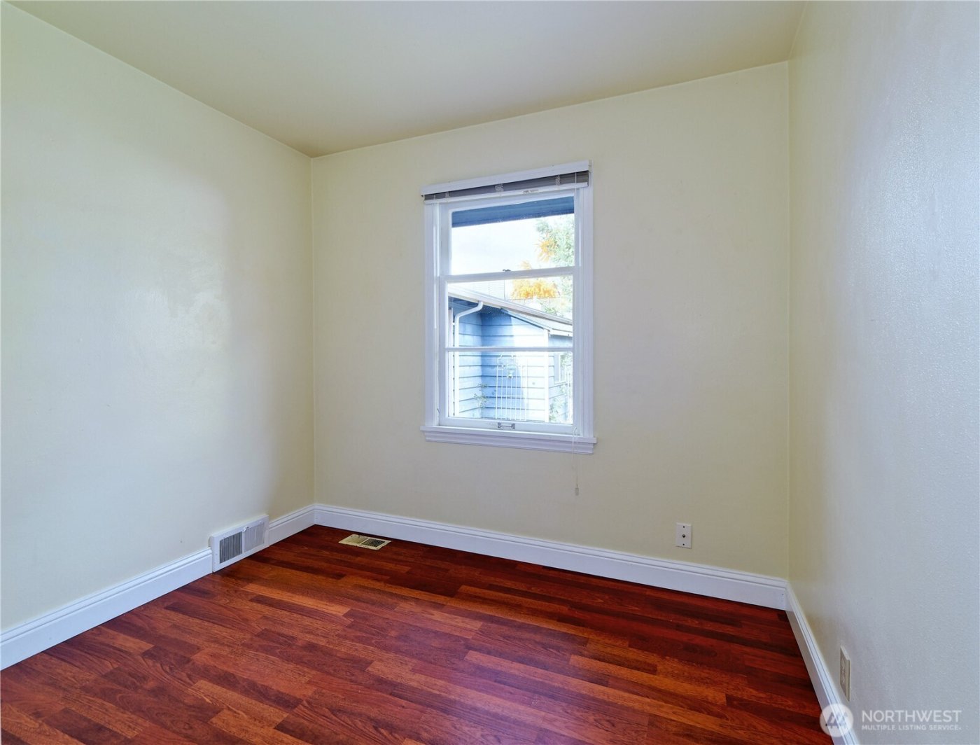 30 SE Bush Street , Issaquah, WA 98027