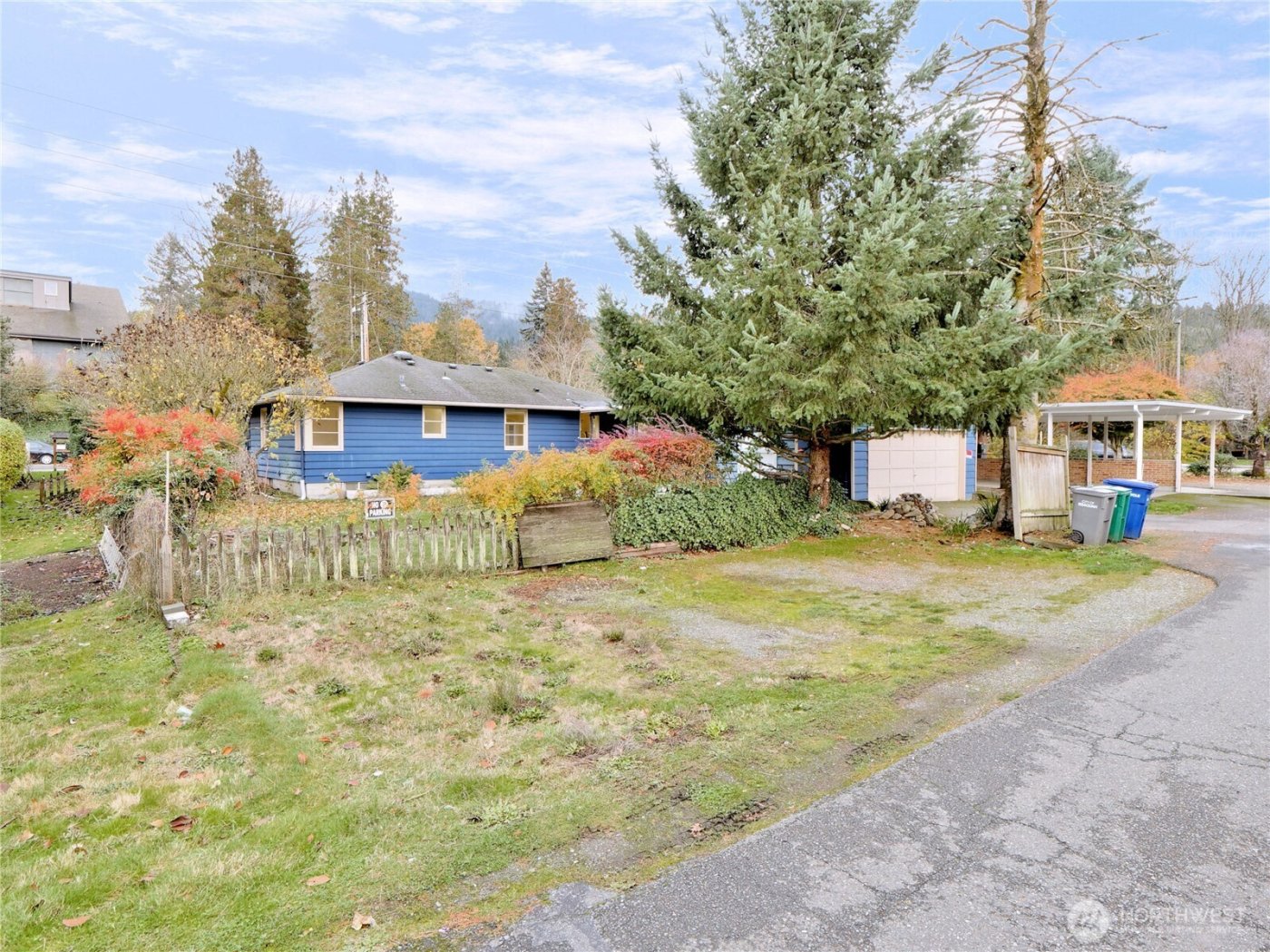 30 SE Bush Street , Issaquah, WA 98027