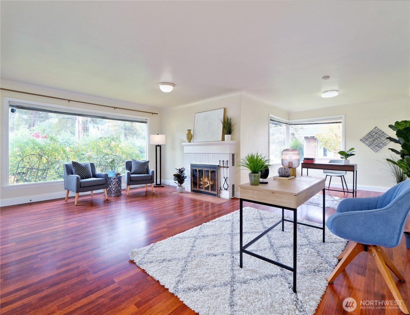 30 SE Bush Street , Issaquah, WA 98027
