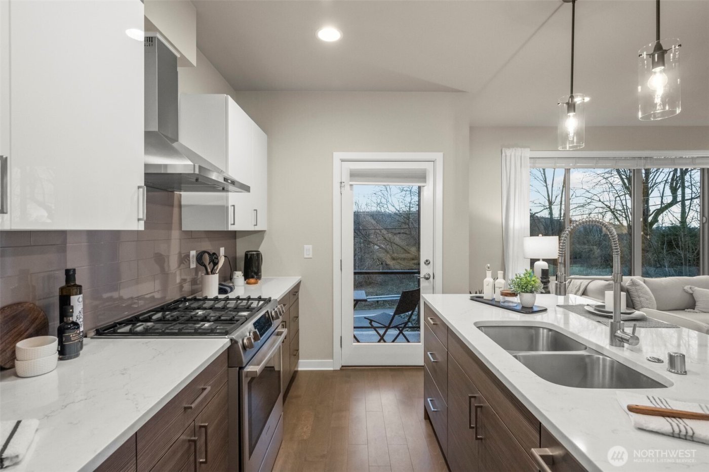 16343 Main View Lane NE, Duvall, WA 98019