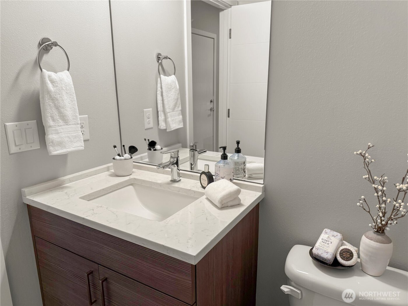 16343 Main View Lane NE, Duvall, WA 98019