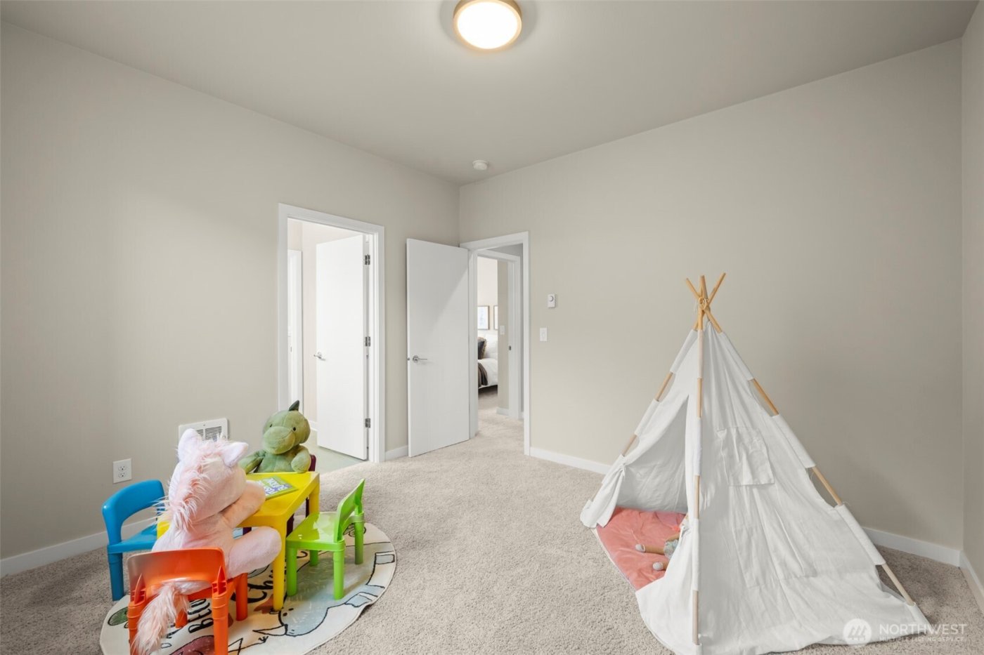 16343 Main View Lane NE, Duvall, WA 98019