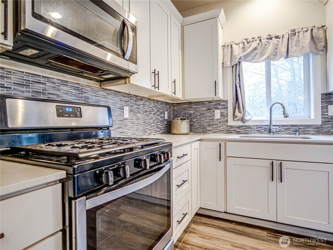 6015 67th Avenue NE, Marysville, WA 98270