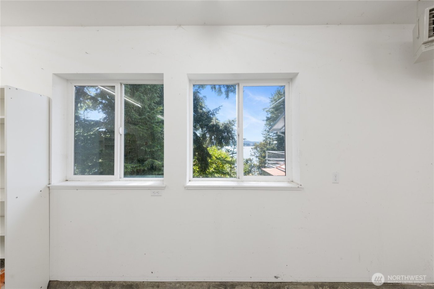 7541 Holiday Boulevard , Anacortes, WA 98221