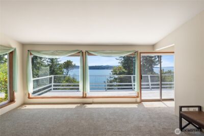 7541 Holiday Boulevard , Anacortes, WA 98221 - Photo 7