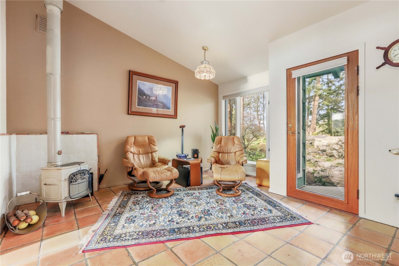 736 Tillamuk Drive , La Conner, WA 98257