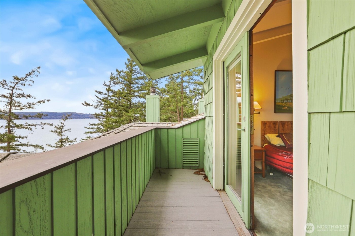 736 Tillamuk Drive , La Conner, WA 98257