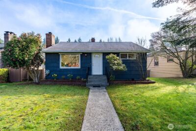 3828 48th Avenue SW, Seattle, WA 98116