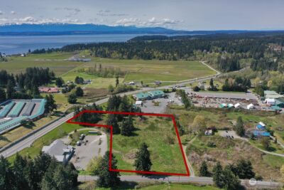 5493 Woodard Avenue , Freeland, WA 98249