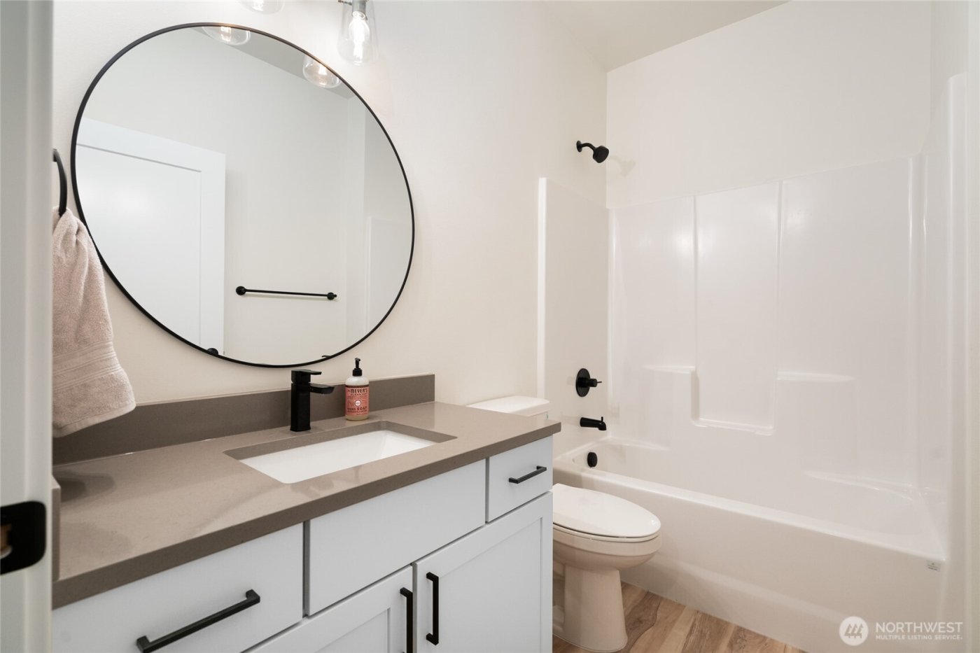 632 Legacy Way , Sedro Woolley, WA 98284