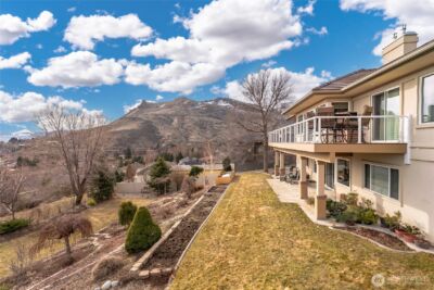 735 Castle Heights Drive , Wenatchee, WA 98801 - Photo 34