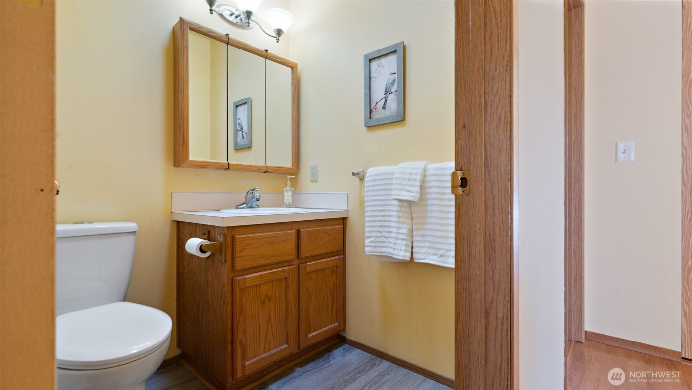 124 W Lippert Drive , Port Orchard, WA 98366