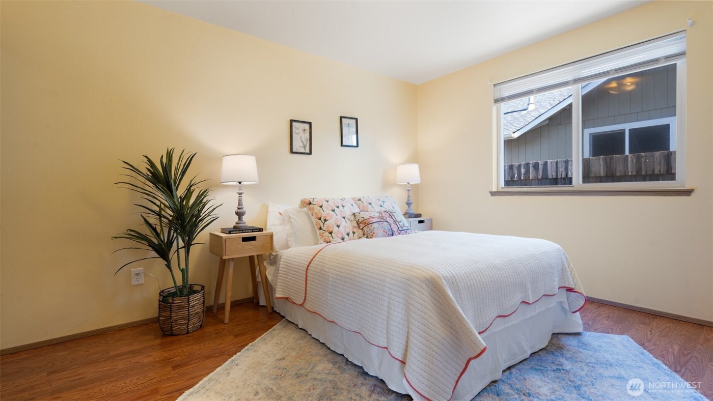 124 W Lippert Drive , Port Orchard, WA 98366