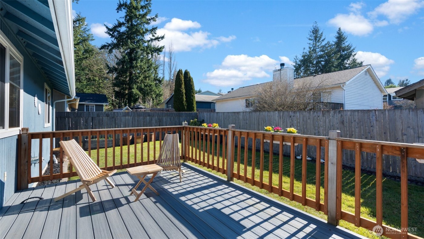 124 W Lippert Drive , Port Orchard, WA 98366