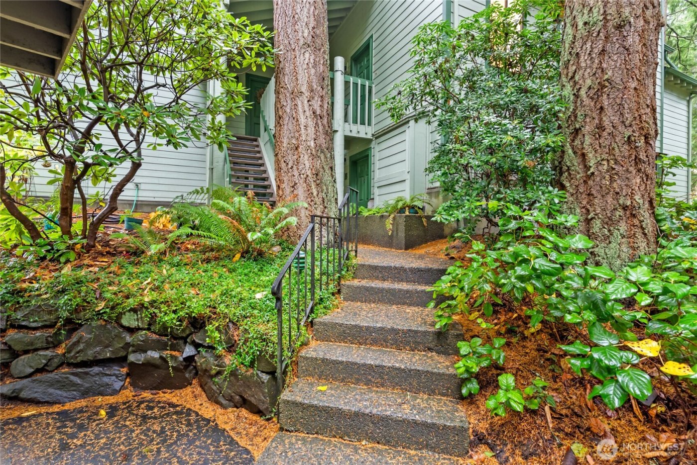 155 S 330th Street #D, Federal Way, WA 98003