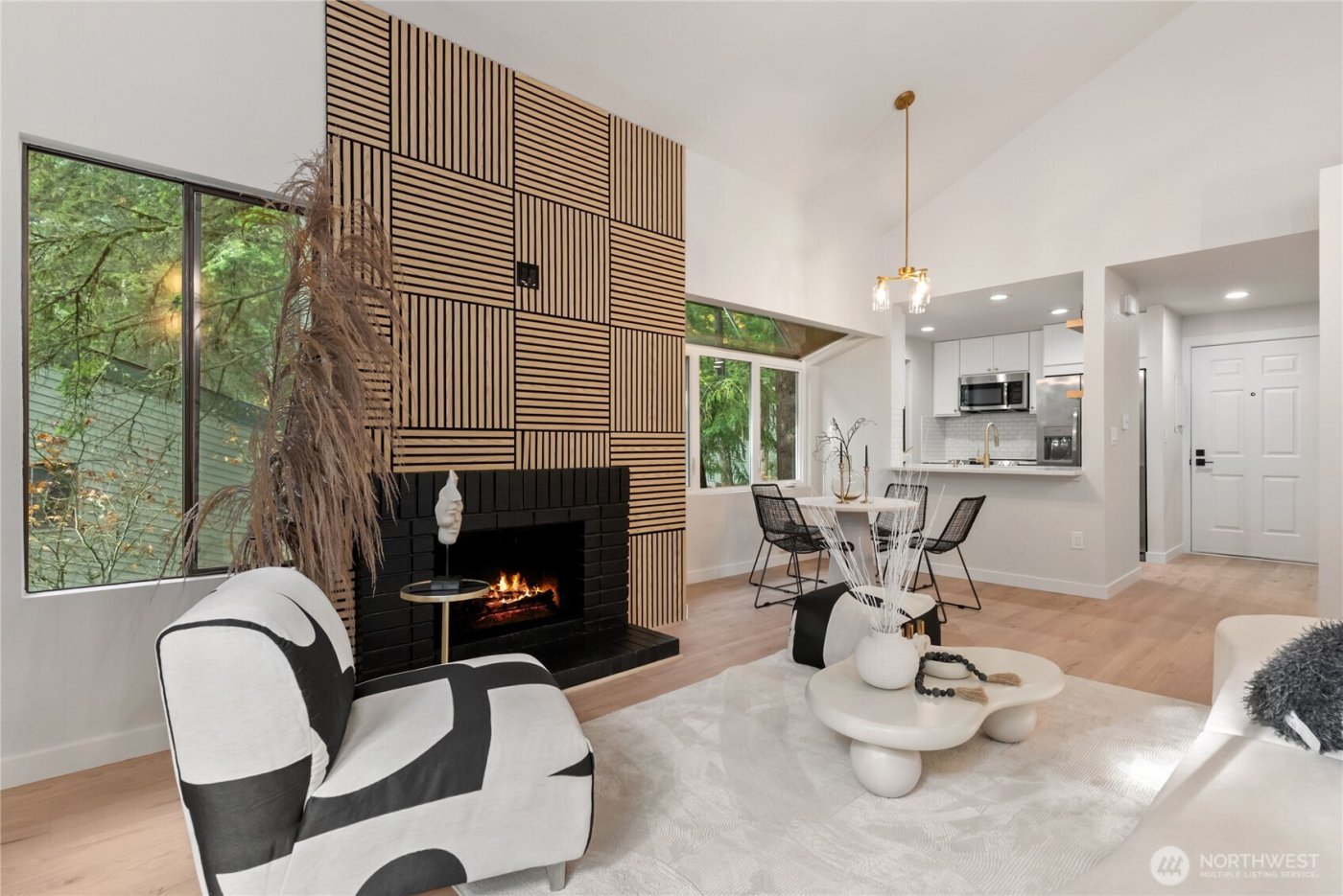 155 S 330th Street #D, Federal Way, WA 98003