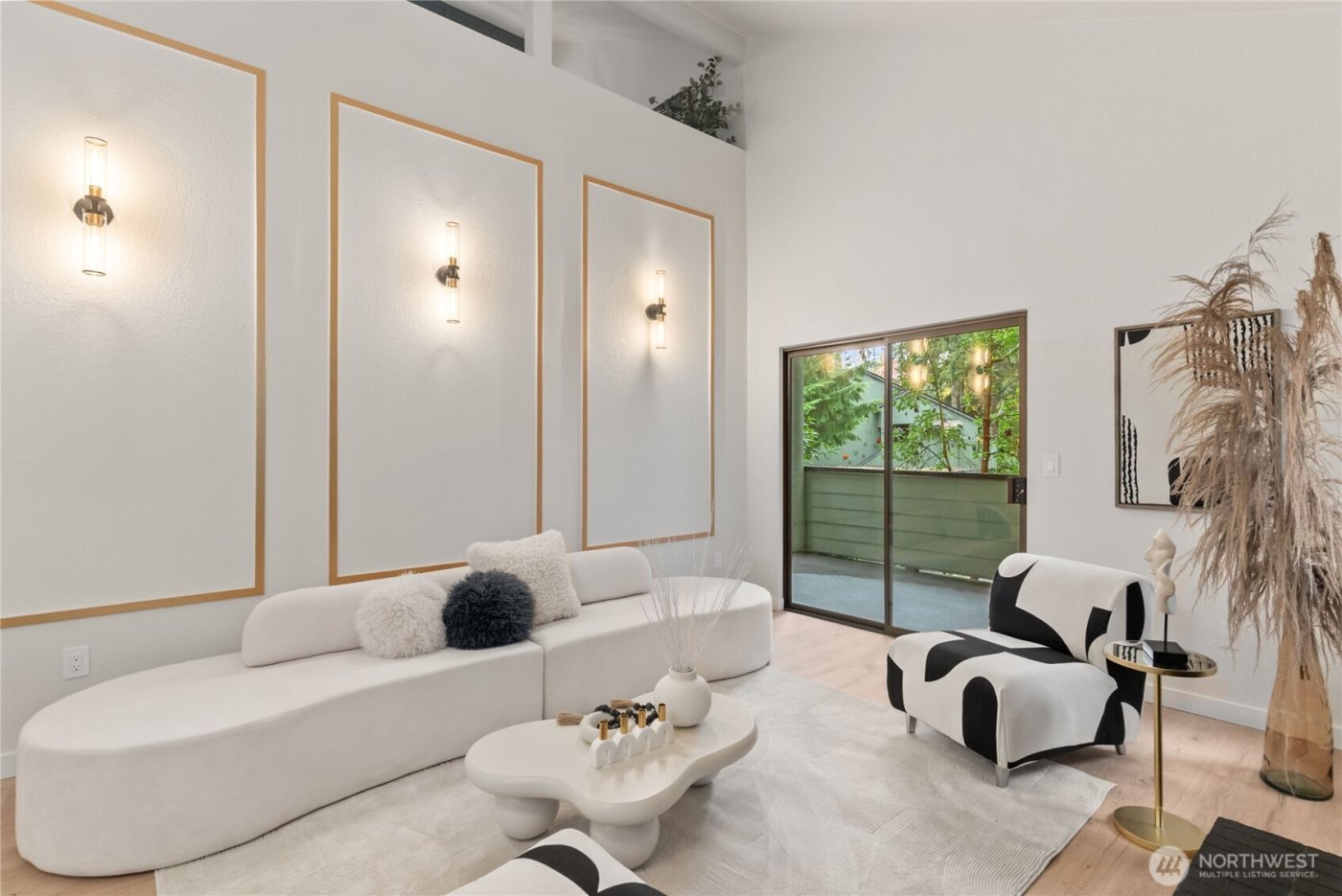 155 S 330th Street #D, Federal Way, WA 98003