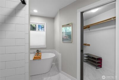 5951 NW Newberry Hill Road , Silverdale, WA 98383 - Photo 21