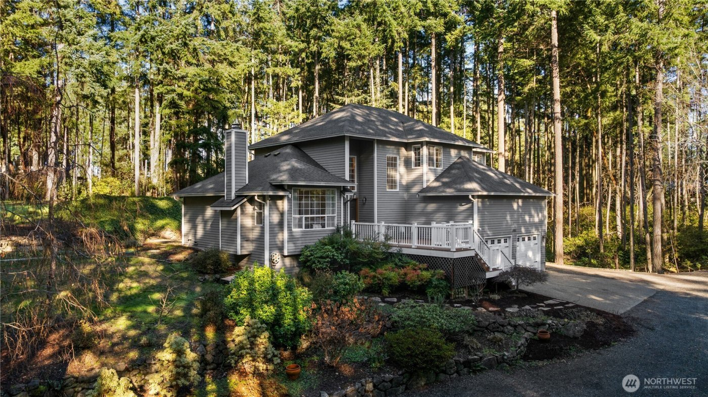 5951 NW Newberry Hill Road , Silverdale, WA 98383