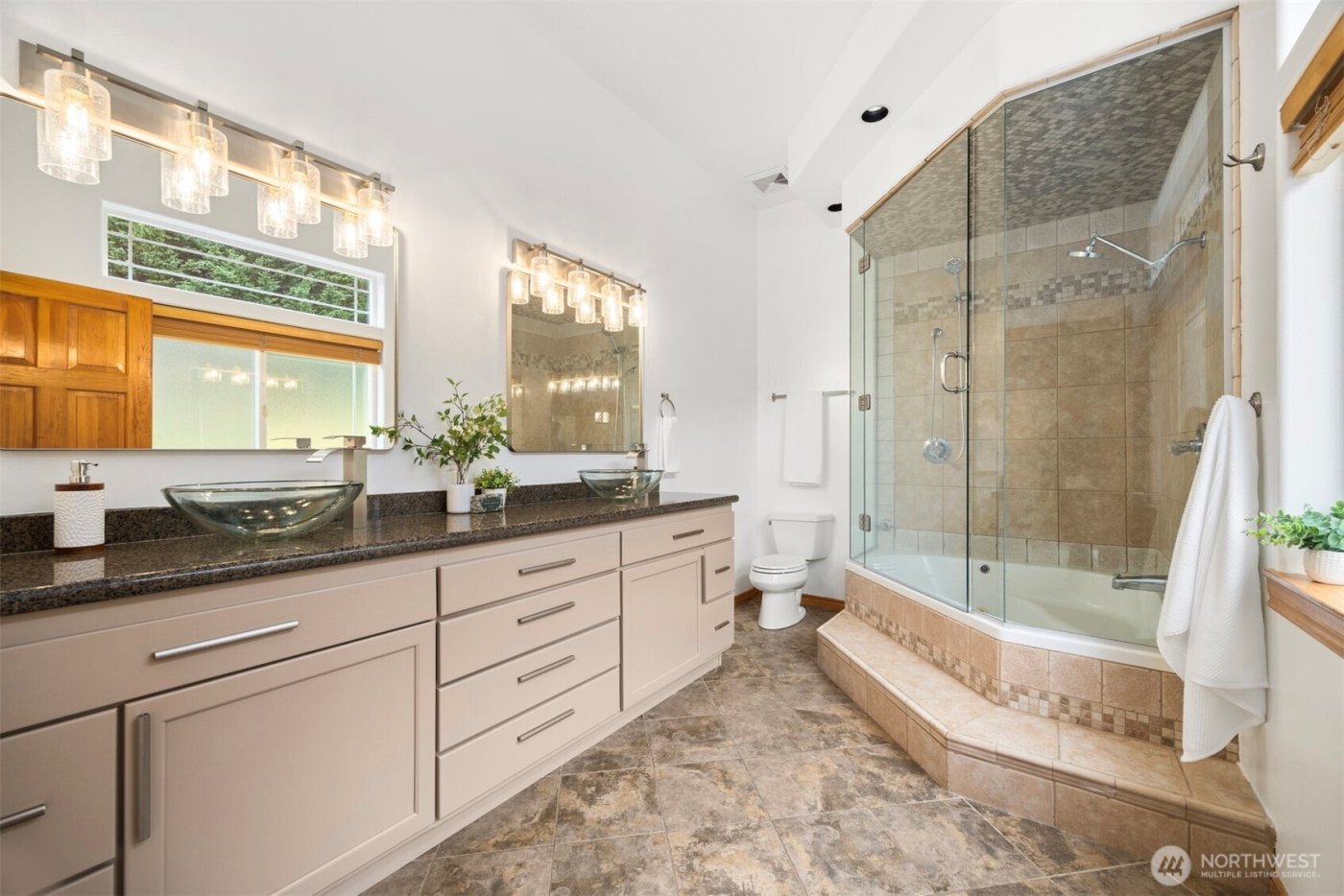 4224 Dumas Avenue , Bellingham, WA 98229