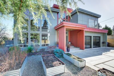 10010 Densmore Avenue N, Seattle, WA 98133 - Photo 1
