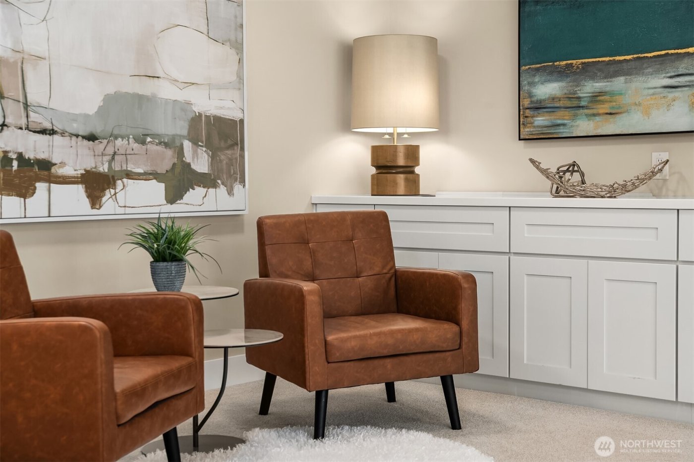 379 101st Avenue SE, Bellevue, WA 98004