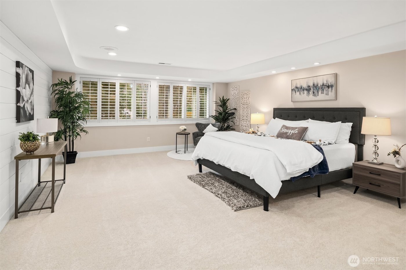 379 101st Avenue SE, Bellevue, WA 98004