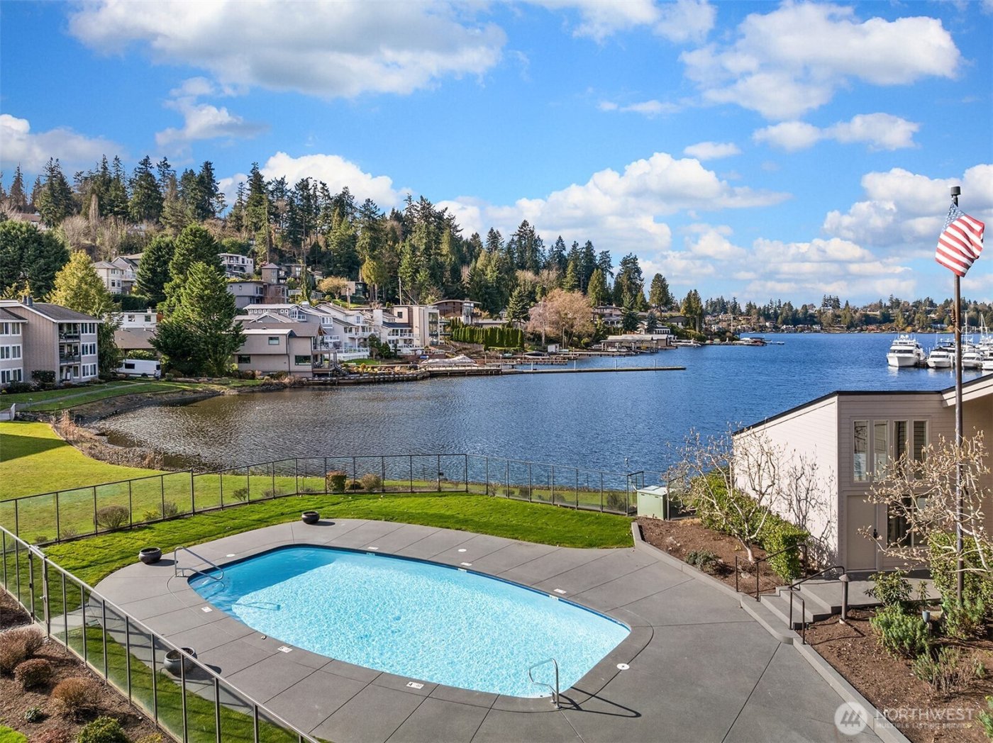 379 101st Avenue SE, Bellevue, WA 98004