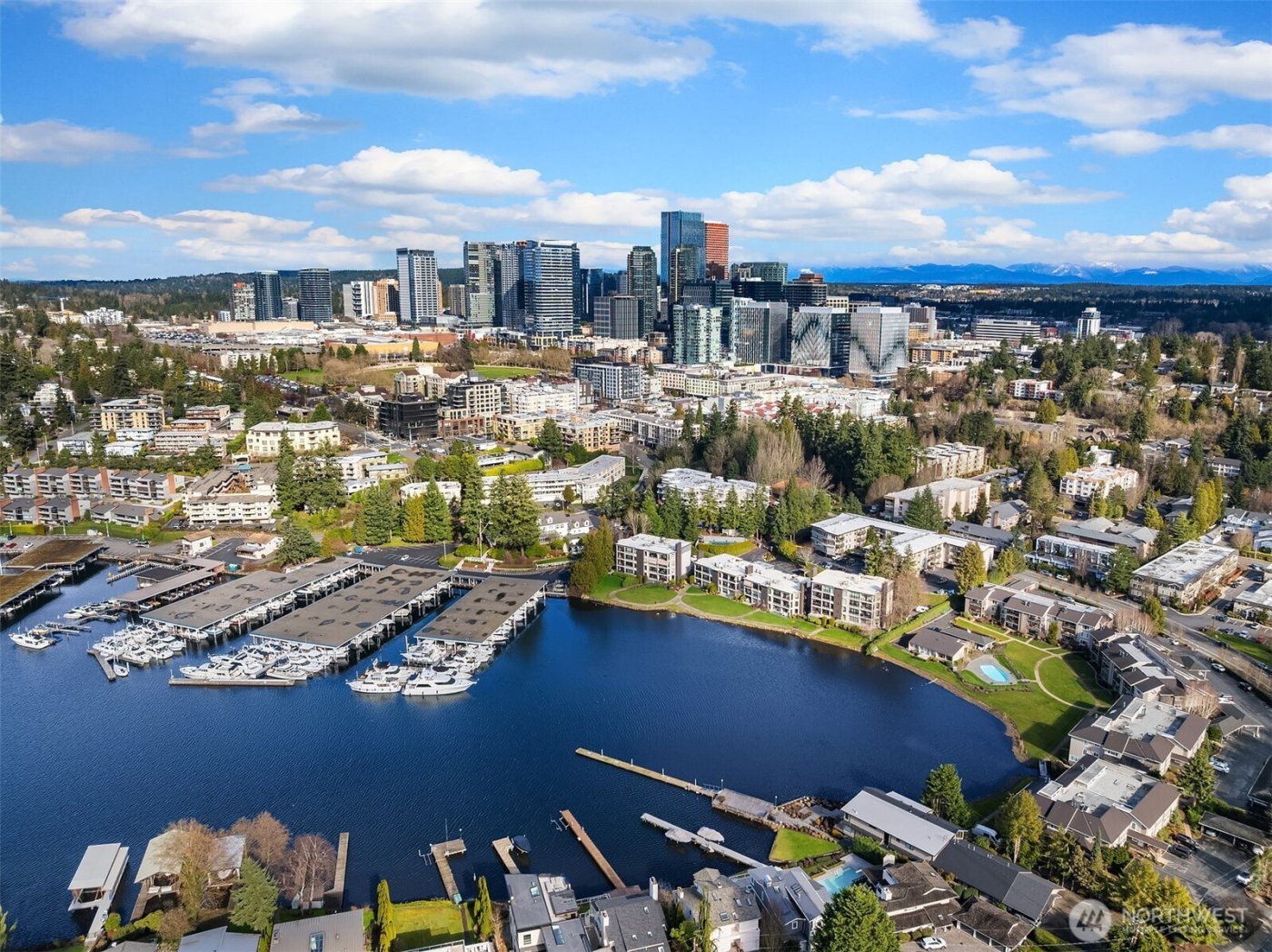 379 101st Avenue SE, Bellevue, WA 98004