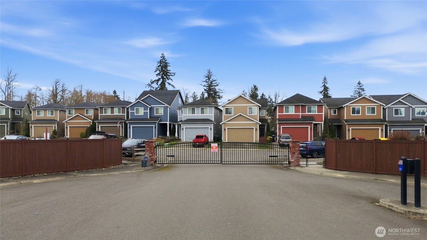 7828 161st Street E, Puyallup, WA 98375