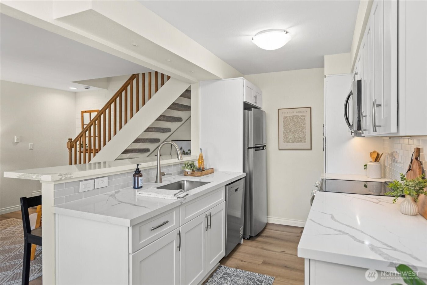 410 214th Street SW #B, Bothell, WA 98021