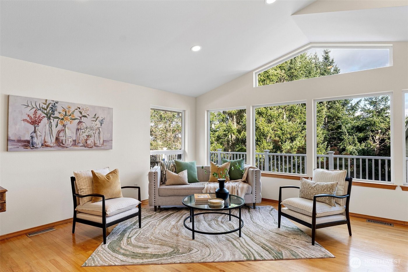 7331 E Center Street , Port Orchard, WA 98366