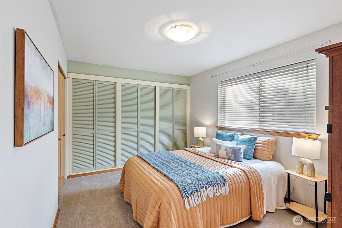 7331 E Center Street , Port Orchard, WA 98366