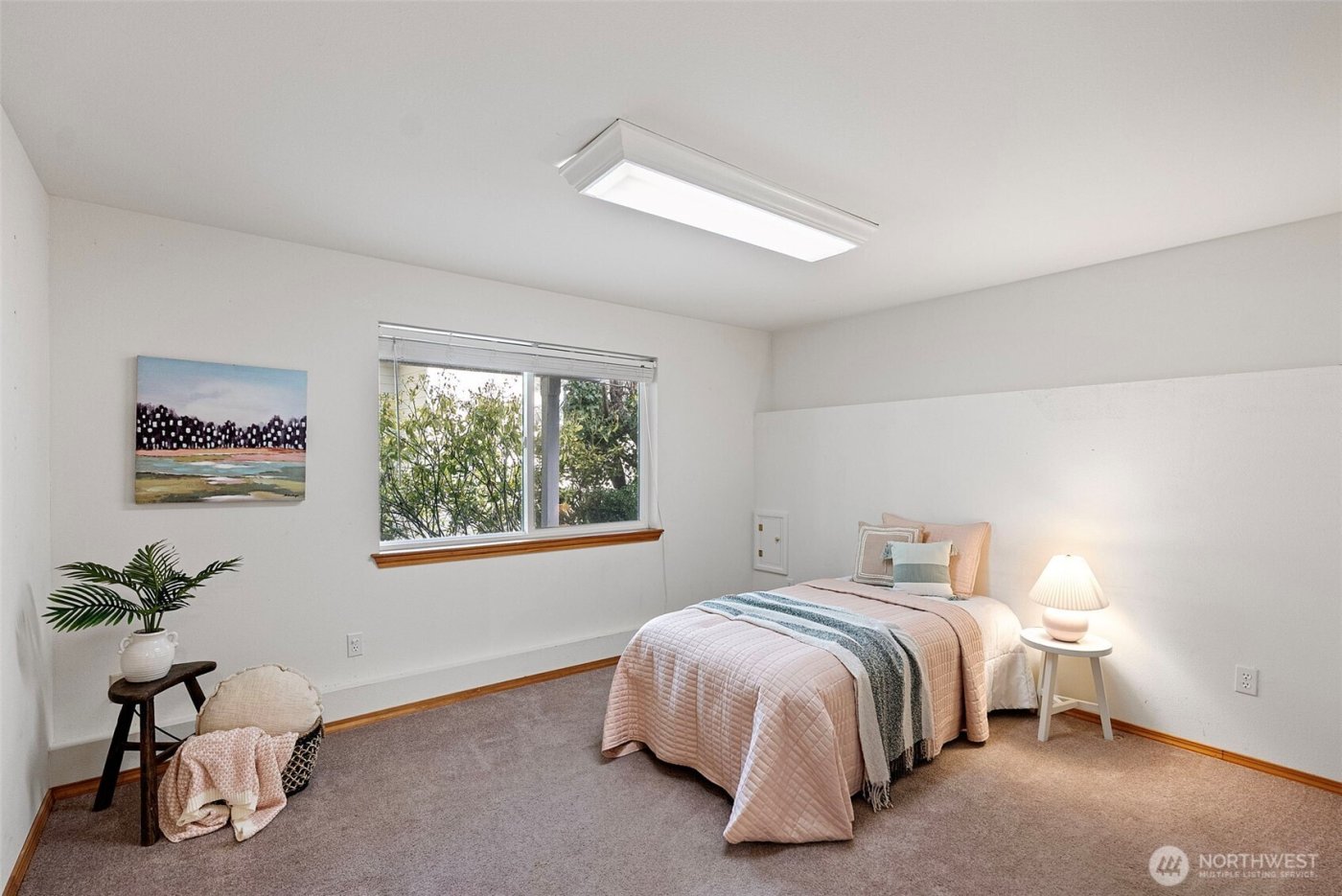 7331 E Center Street , Port Orchard, WA 98366