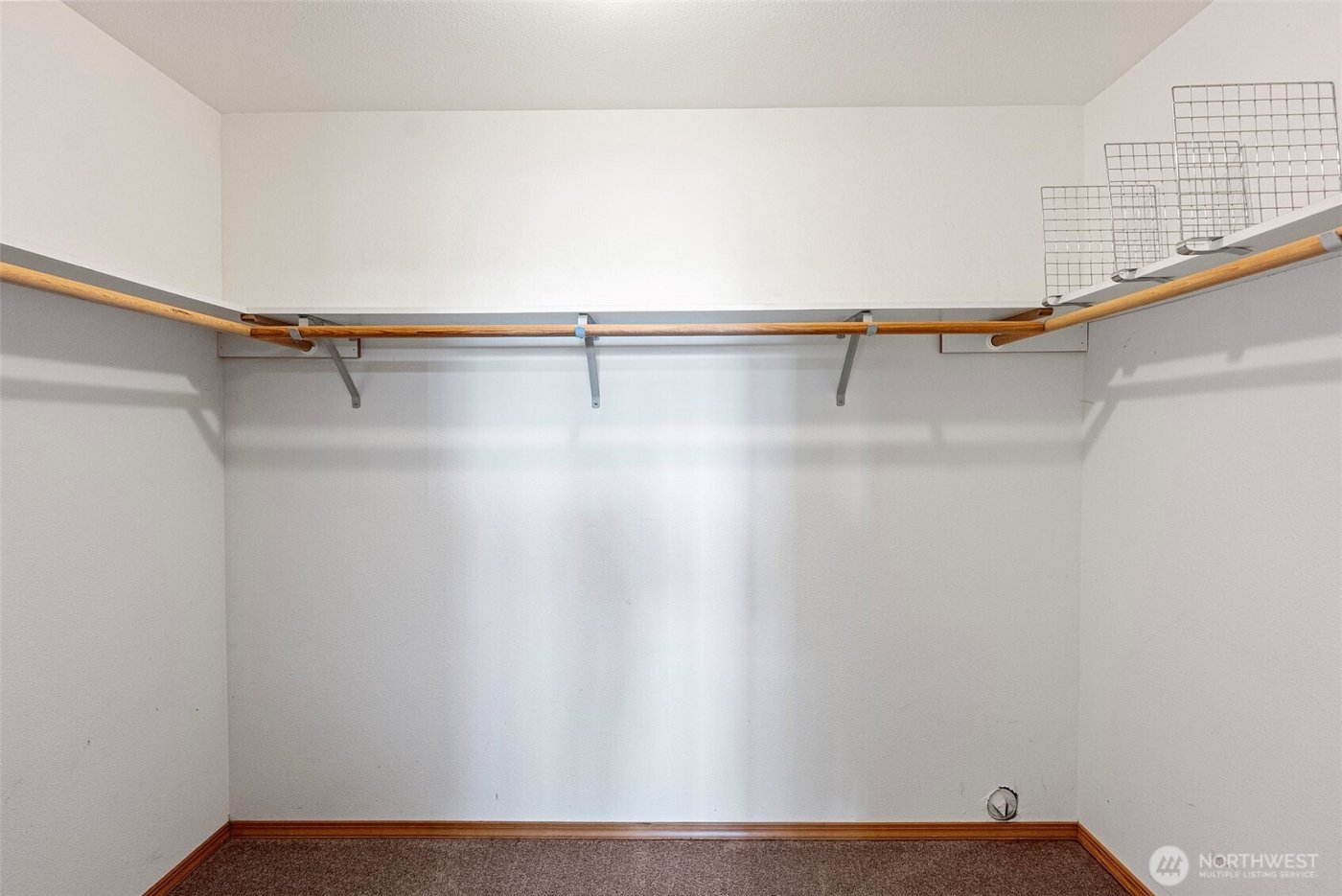 7331 E Center Street , Port Orchard, WA 98366