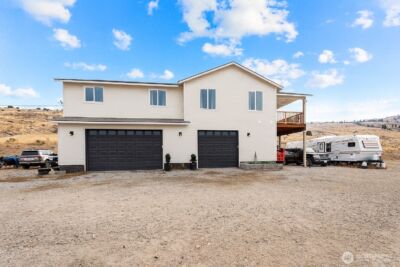 70 Hill Range Lane , Waterville, WA 98858 - Photo 2