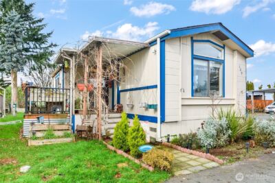 16600 25th Avenue NE #109, Marysville, WA 98271-4708 - Photo 2