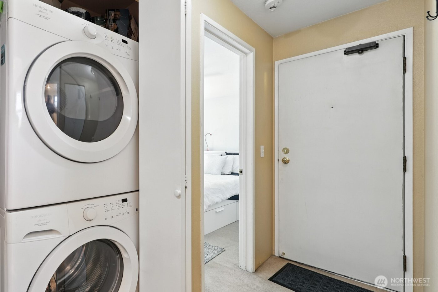 29 Etruria Street #B405, Seattle, WA 98109