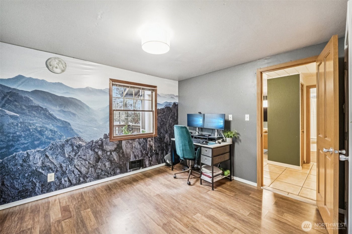 23716 Locust Way , Bothell, WA 98021