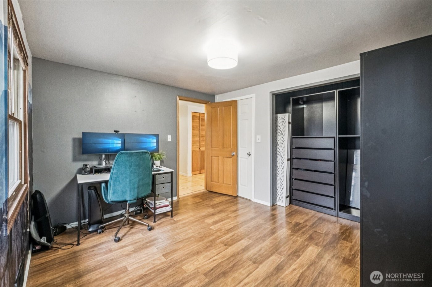 23716 Locust Way , Bothell, WA 98021