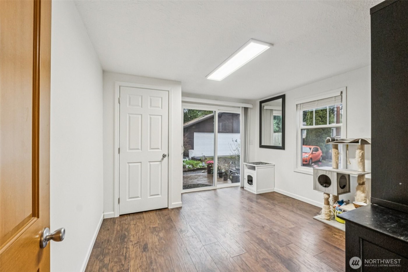 23716 Locust Way , Bothell, WA 98021