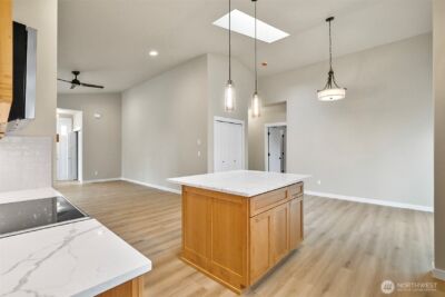2227 124th Street SE, Everett, WA 98208 - Photo 3