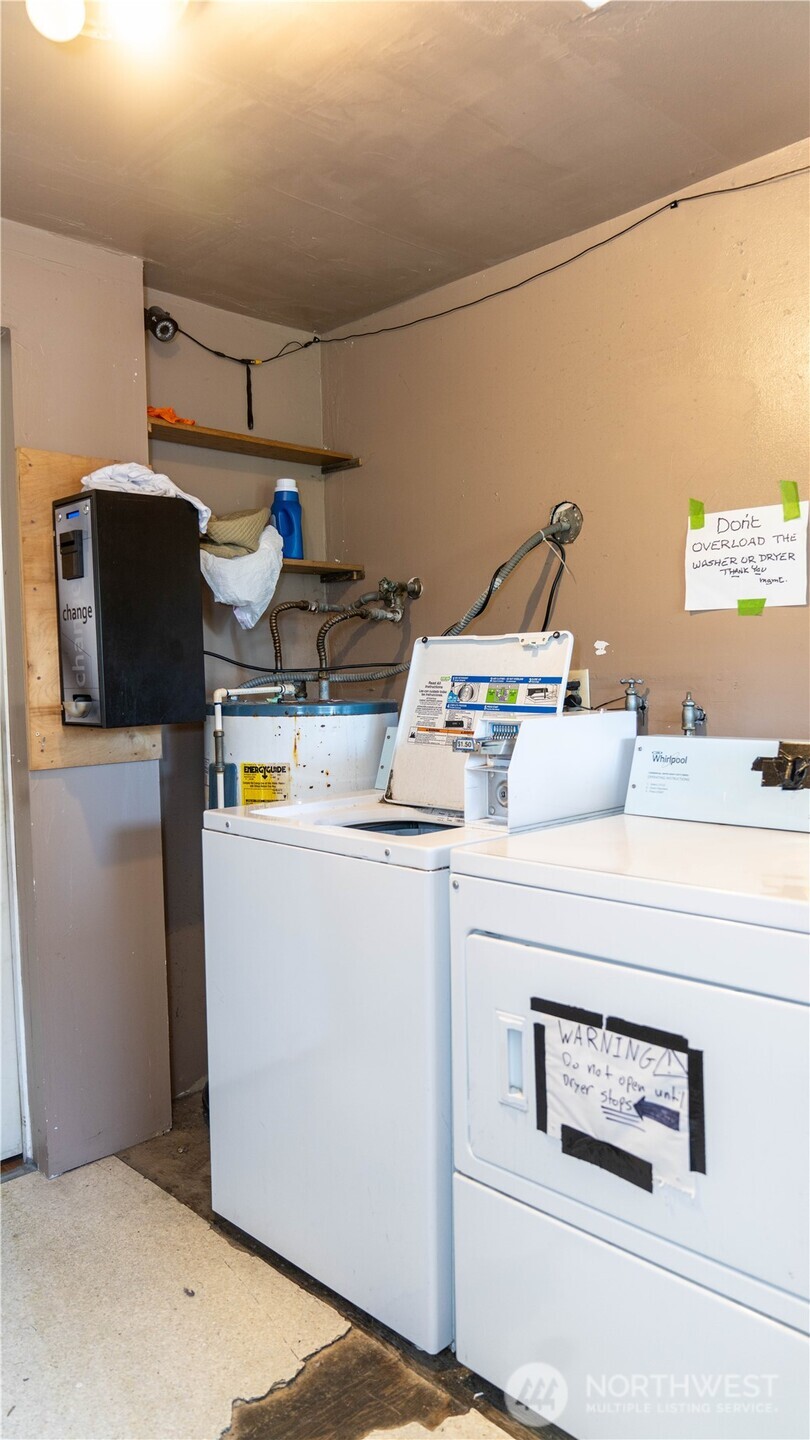 10415 10423 Golden Given Road E, Tacoma, WA 98445