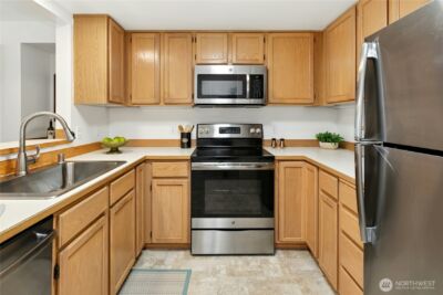 4081 224th Lane SE #202, Issaquah, WA 98029-6233 - Photo 14
